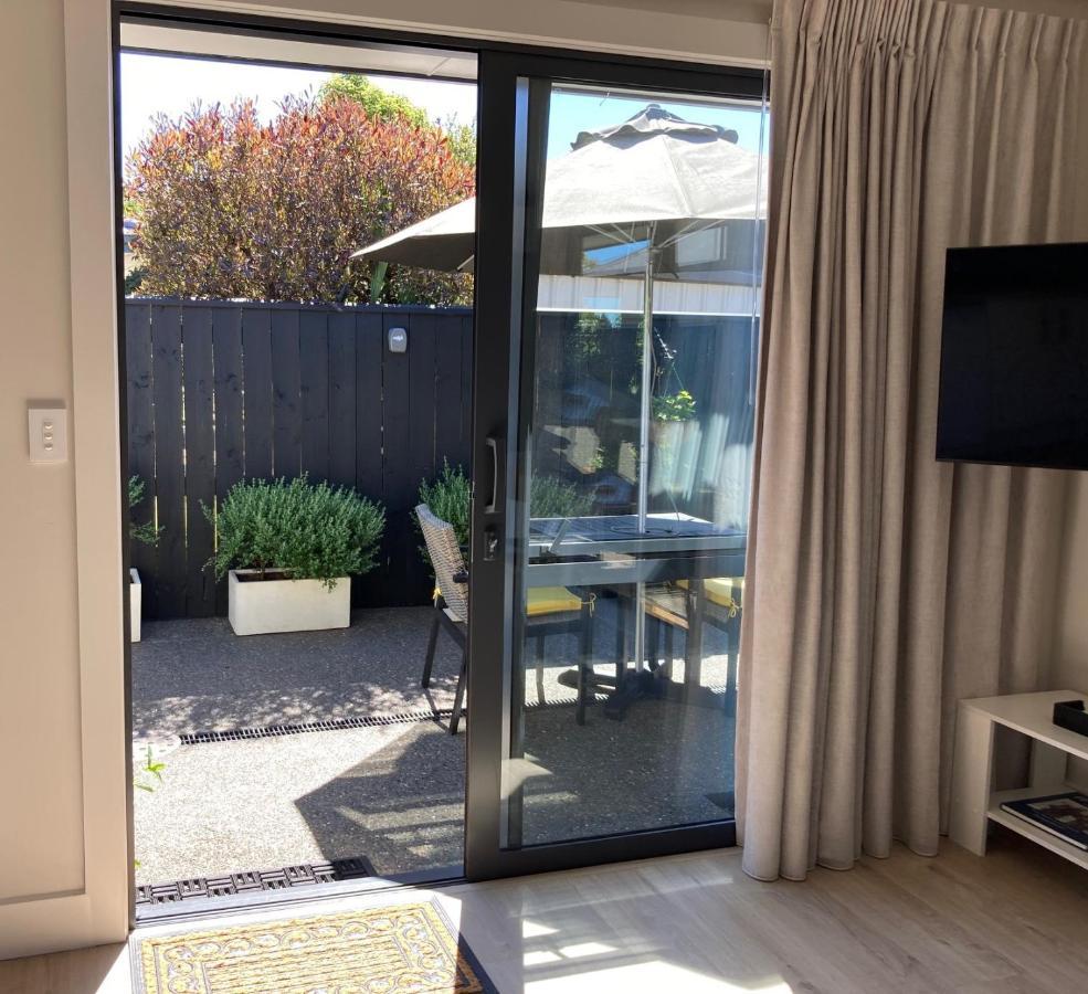 מוטואקה Modern, Sunny, Central מראה חיצוני תמונה